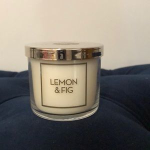 Bath & Body Works 4oz candle - Lemon & Fig